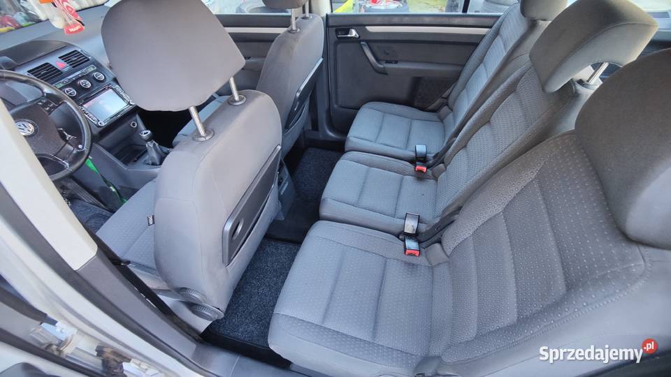 VW Touran 7osobowy 19tdi 105 skrzynia 6 Motoryzacja Nieznaszyn sprzedam
