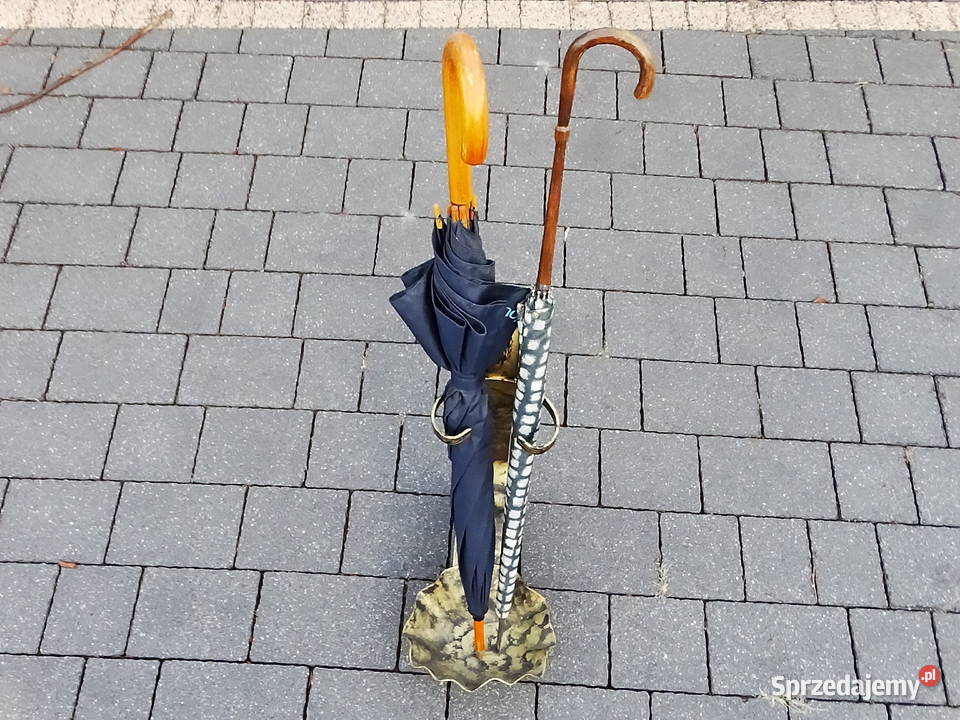 Metalowy stylowy niepowtarzalny stojak na Biłgoraj