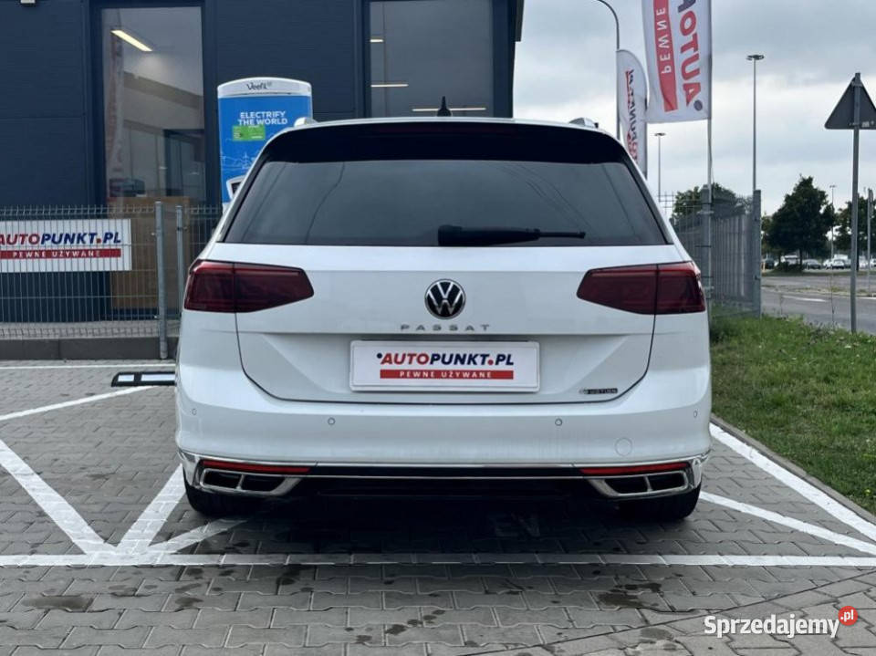 Volkswagen Passat 2022r FV23 FullLED Kamera HAK Passat Poznań