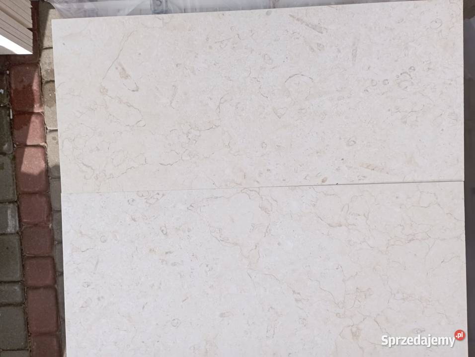 Płytki marmurowe GIALLO ATLANTIDE pasy 1 Przemyśl