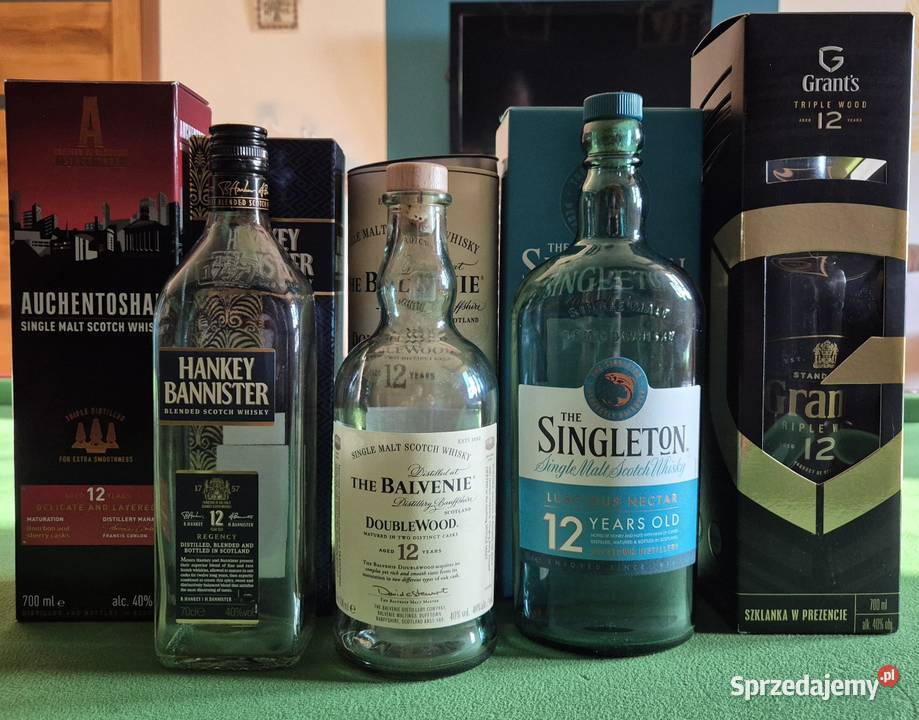 Butelki i kartony 12letnich whisky dolnośląskie Domasław