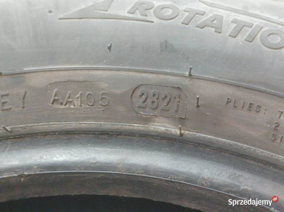 2x OPONA ZIMOWA CEAT WINTERDRIVE 15570R13 2821 70