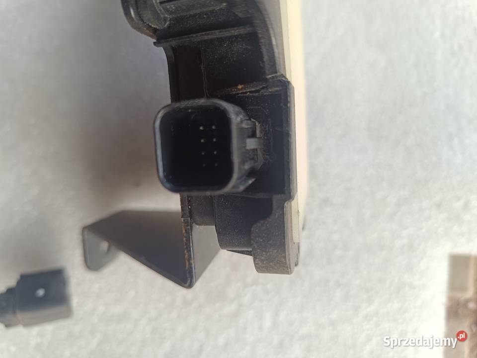 HYUNDAI TUCSON III CZUJNIK MARTWEGO RADAR osobowe Biskupice