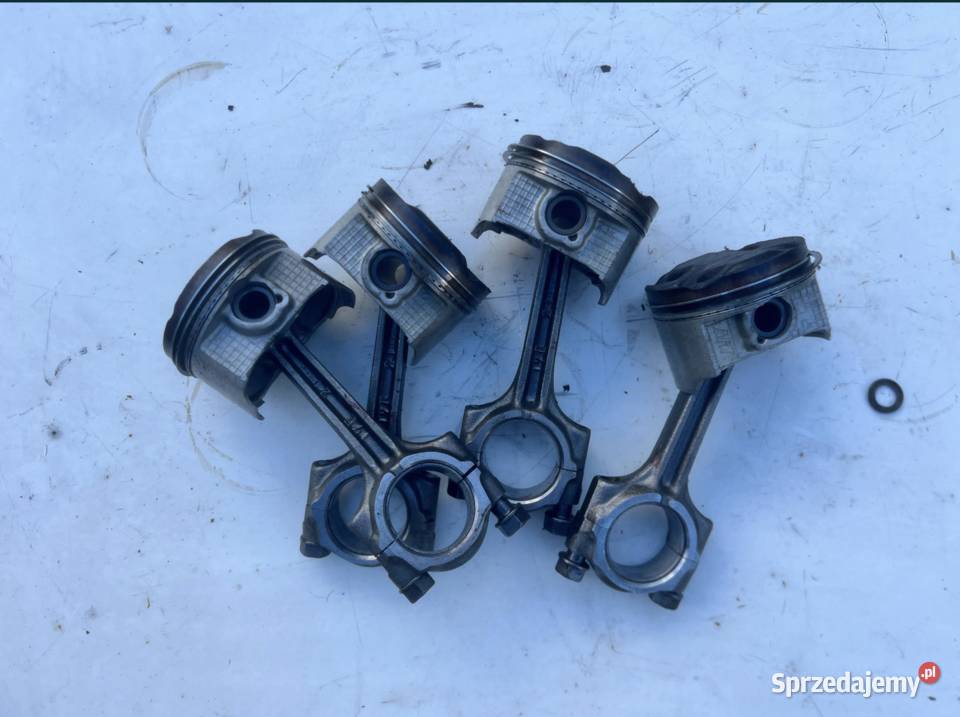 Cylinder tłoki komplet Suzuki GSX 750 F K4 F730 Ostrów Wielkopolski sprzedam