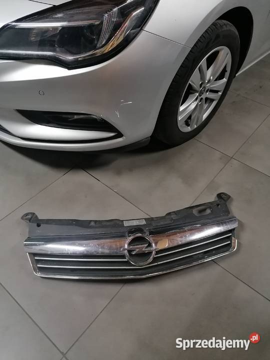 grill atrapa gril opel astra H lift 2007 Karoseria wielkopolskie Czarnków