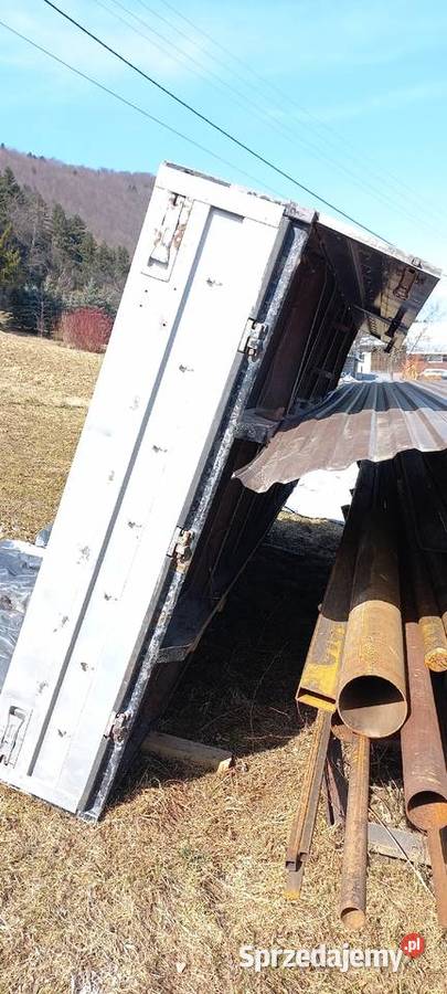 Laweta przyczepa zabudowa paka skrzynia
