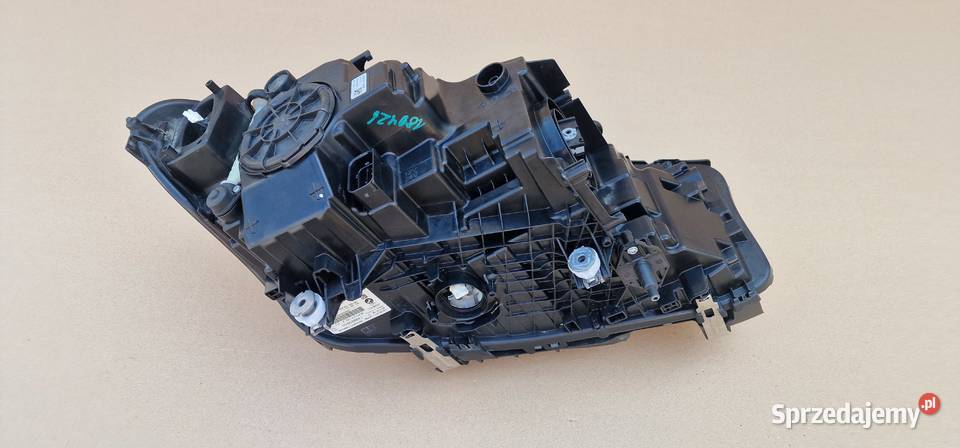 BMW 5 G30 G31 LAMPA REFLEKTOR ADAPTIVE LED LEWA Lampy przednie Bieleń