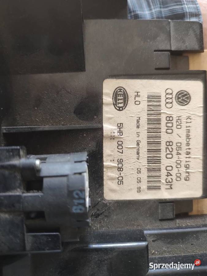 Panel klimatyzacji Audi A4b5 Pozostałe opolskie Namysłów sprzedam