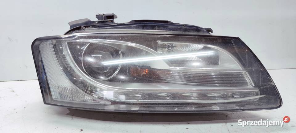 REFLEKTOR LAMPA PRAWY PRZÓD XENON LED AUDI A5 8T Przystajń