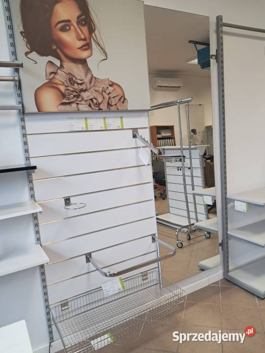 Panel spacewall z nadrukiem reklamowym i lustrem sprzedam
