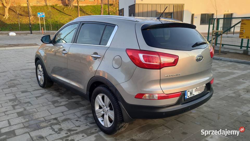 Tanio Kia Sportage 17 CRDi 2010r Salon Nowe OC i światła przeciwmgielne Sportage Włocławek sprzedam