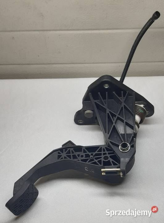 PEDAŁ SPRZĘGŁA MERCEDES W246 W176 A2462900419