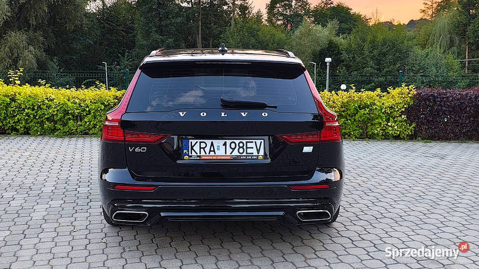 Volvo V60 T6 AWD Twin Engine Geartronic RDesign Iwanowice Włościańskie sprzedam