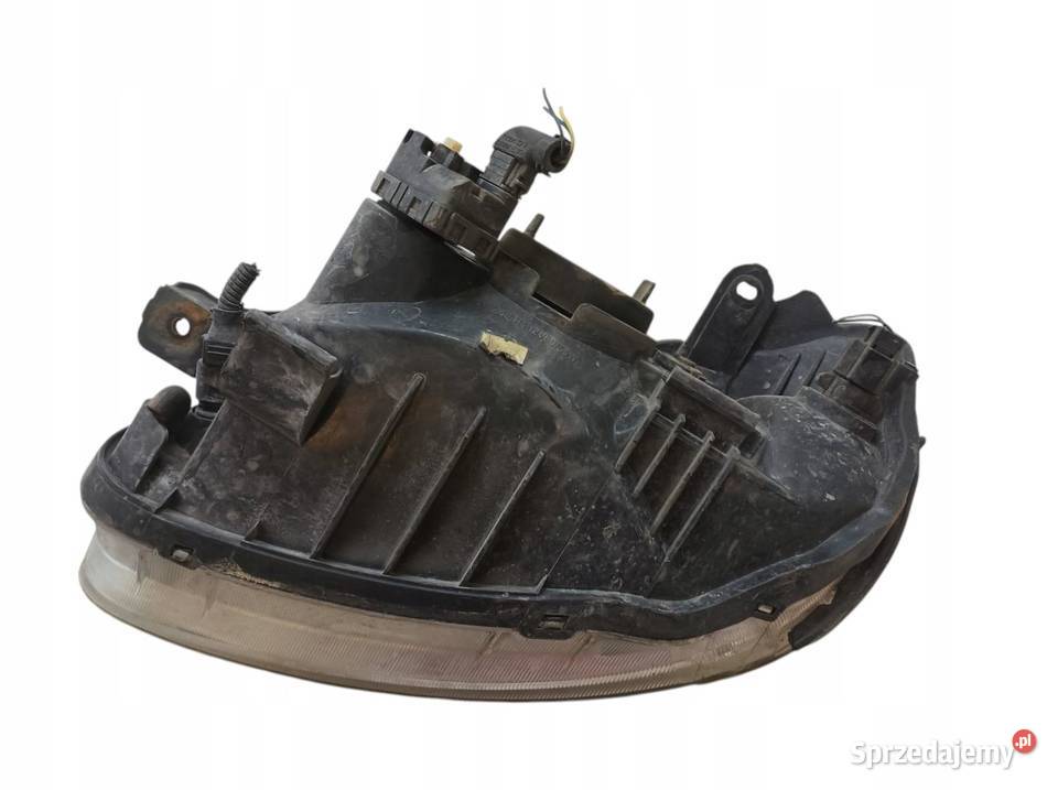 LAMPA PRZÓD PRAWA EU Hyundai Accent II 19992005