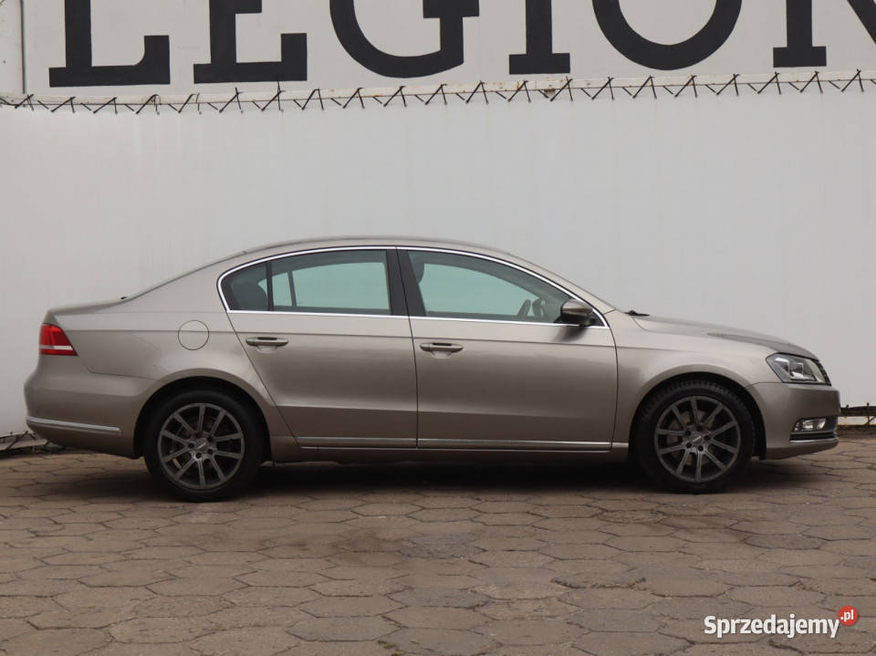 VW Passat 20 TDI beżowy Łódź