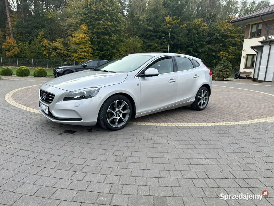 Volvo V40 II 2012 Lipówki