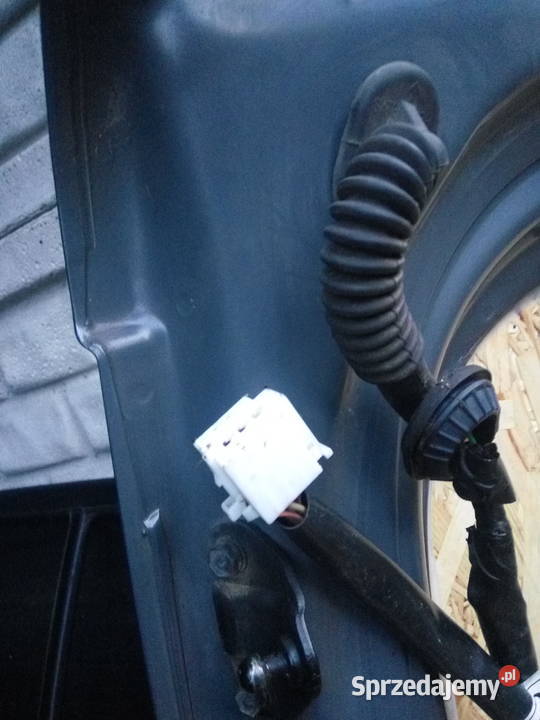 Hyundai H1 H300 Starex instalacja wiązka klapy osobowe Jarocin
