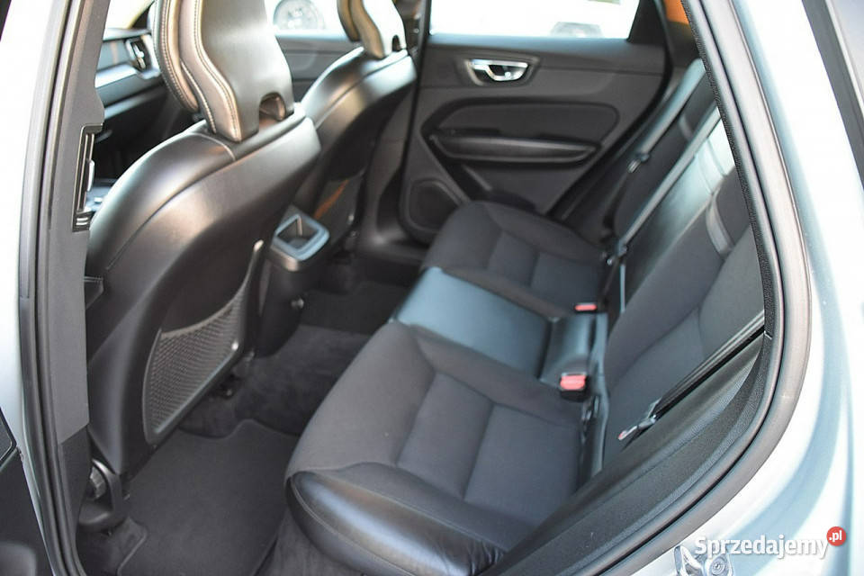 Volvo XC 60 20D3 150 PółSkóra Ful Led Navi nieuszkodzony Nowe Kucice
