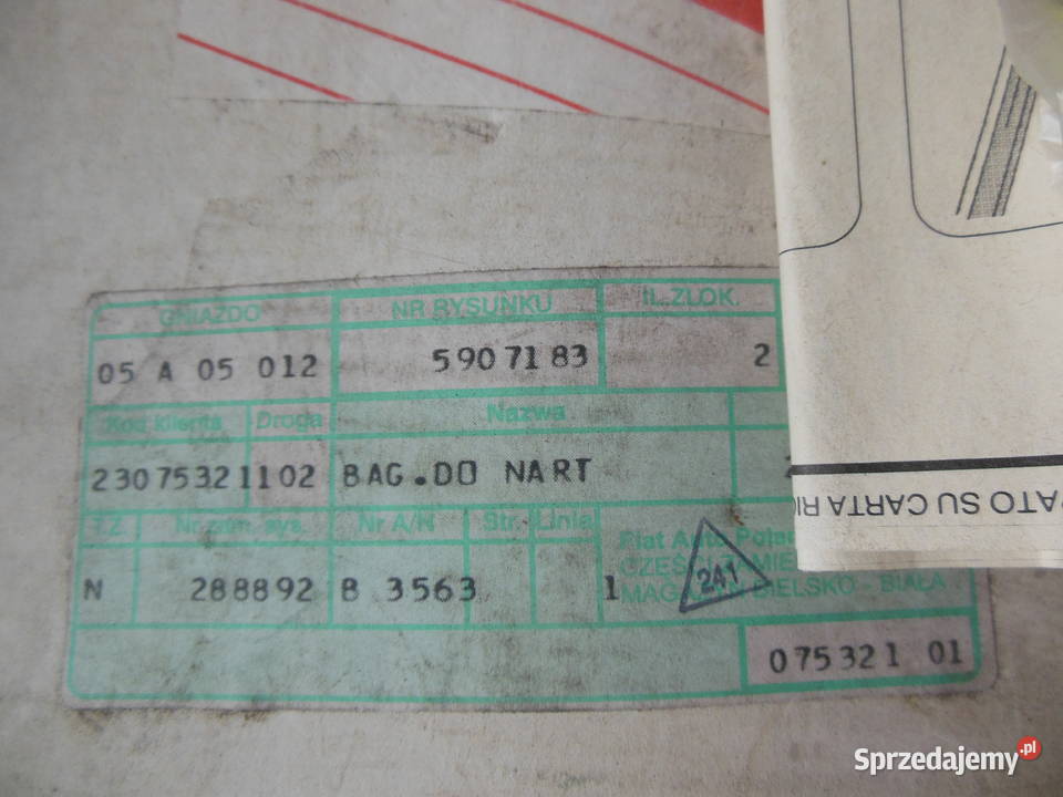 5907183 Oryginalne bagażniki na narty do Bagażniki Kozy sprzedam