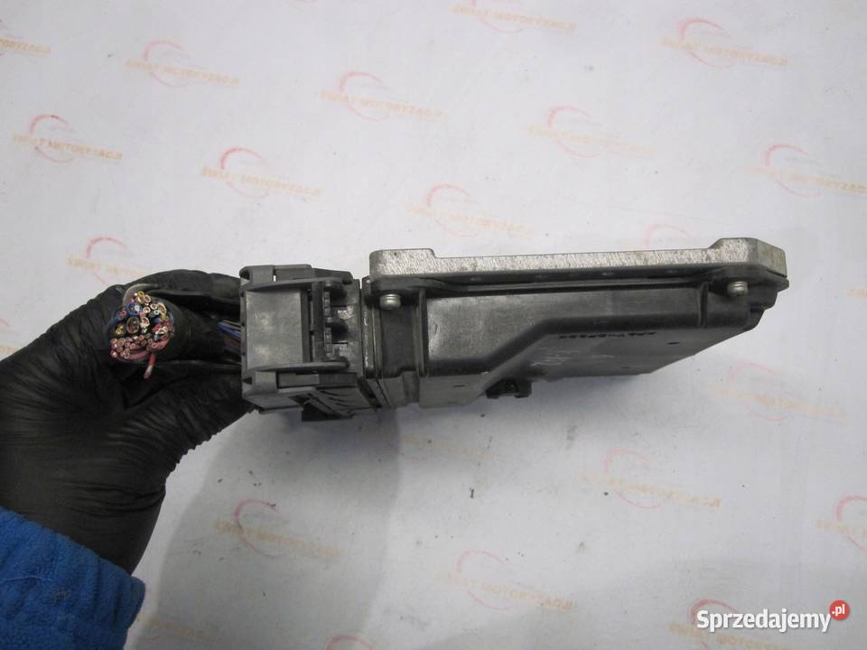 TOYOTA AVENSIS T27 20 D4D III 10r komputer Kielce