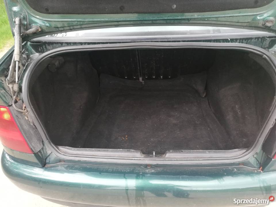 97 VW Polo Classic 14 lakier metallic Polo Lubartów sprzedam