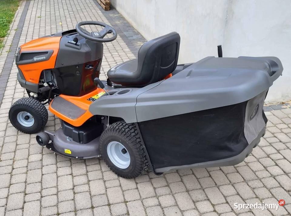 HUSQVARNA TC242T 24 traktorek kosiarka z koszem Traktorki