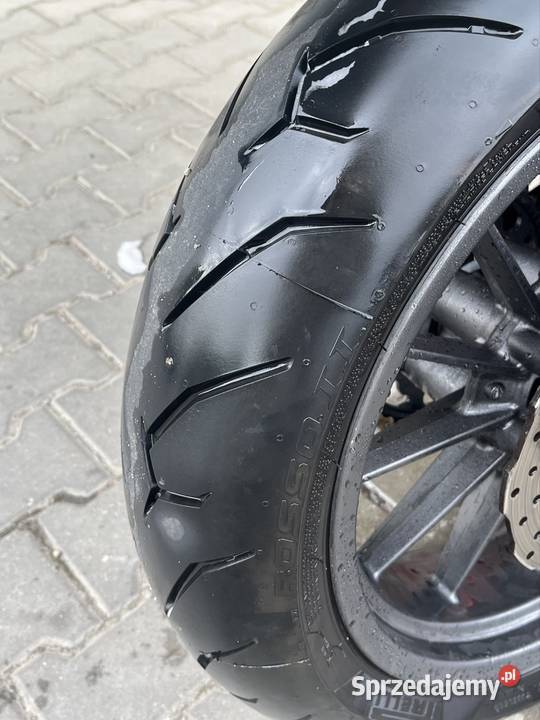 Motocykl Benelli BN302 Naked 300 na A2 Yamaha czterosuwowy