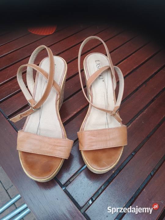 Buty damskie lasocki Damska