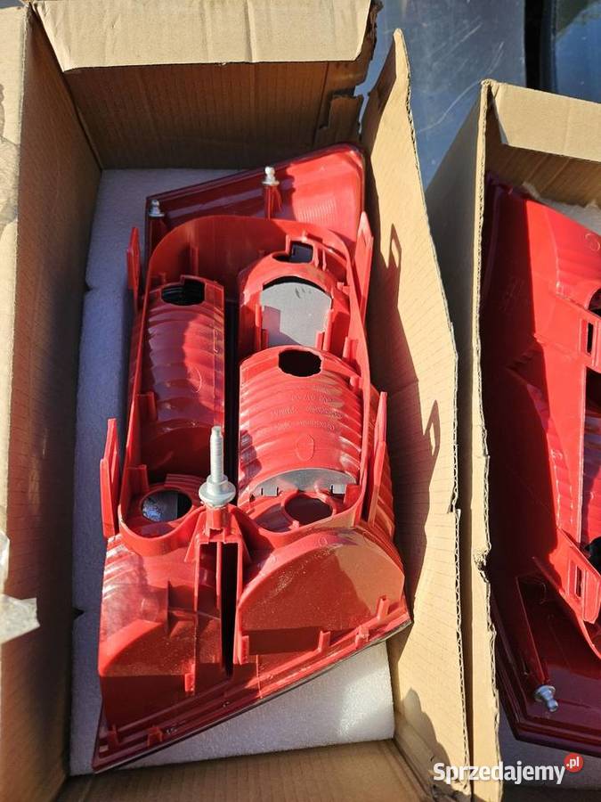 Nowe Oryginalne Lampy Tył Tylne Audi A6 C6 Seden Lampy tylne