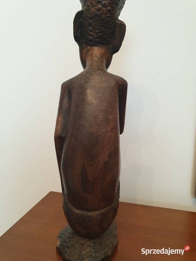 Figurka z drewna egzotycznego mężczyzna z fajką mazowieckie Radom