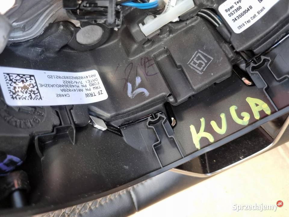 KIEROWNICA MULTIFUNKCJA FORD KUGA MK3 sprzedam