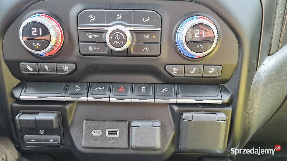 Samochód osobowy GMC Sierra 1500 hak Olsztyn