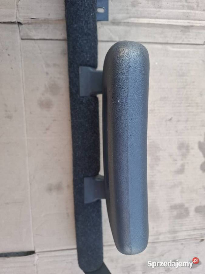 Tylne zagłówki tylnej kanapy zaglowek Fiat 126p