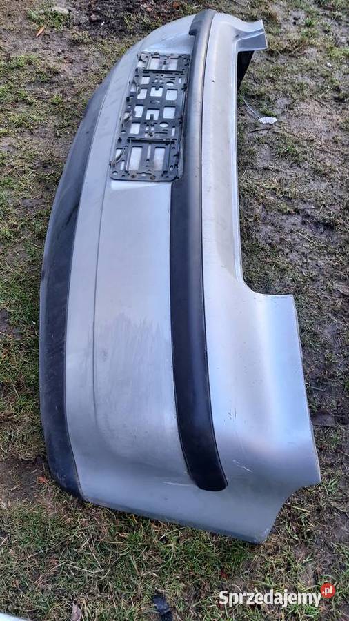 zderzak tył tylny polo IV 4 LA7W