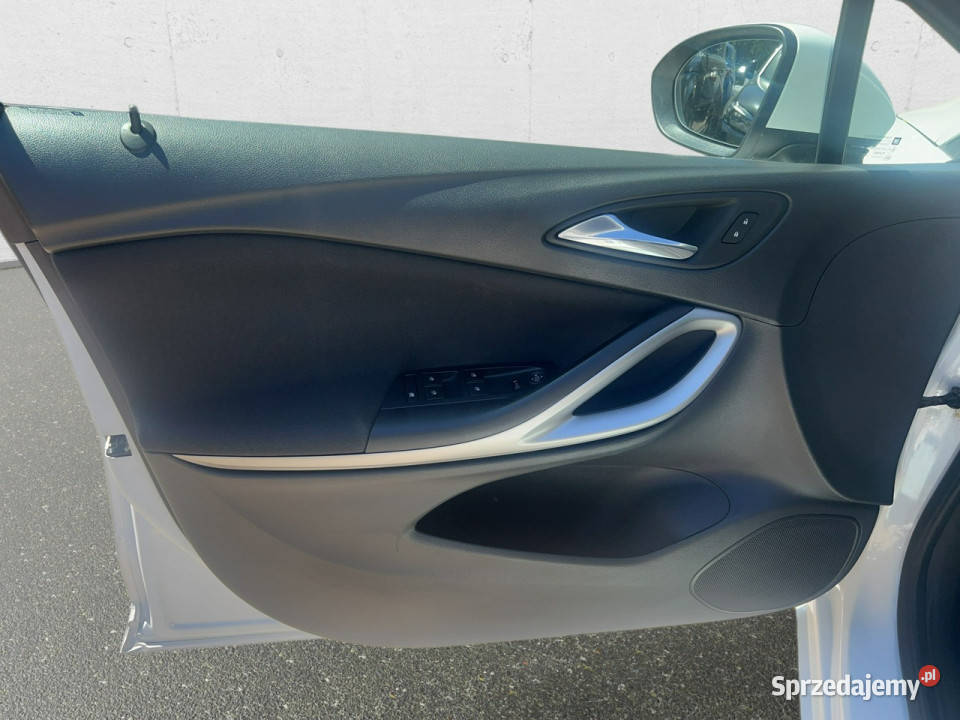 Opel Astra V 15 CDTI Edition SS Z Polskiego podgrzewane fotele Warszawa