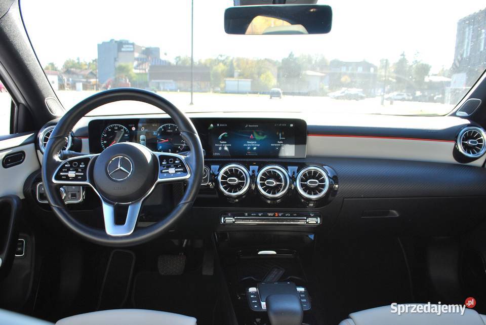 MercedesBenz klasa A Wersja Progressive Salon Sedan / Limuzyna