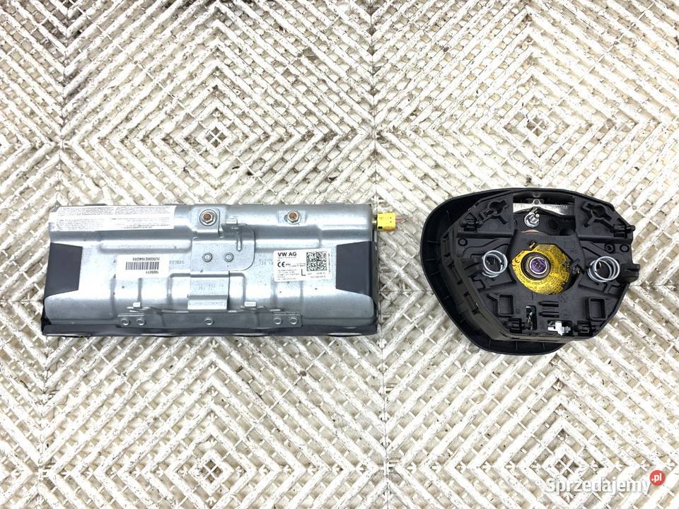 KOKPIT PODUSZKI PASY KOMPLET SKODA OCTAVIA III sprzedam