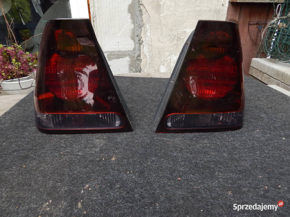BMW 3 E46 COMPACT 0005 LAMPA TYLNA TYŁ PRAWA osobowe Warszawa