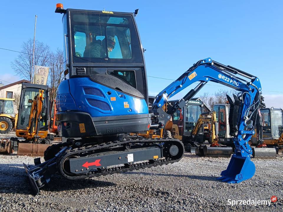 NOWA Minikoparka RIPPA R22 PRO 2200 mega Złoczew