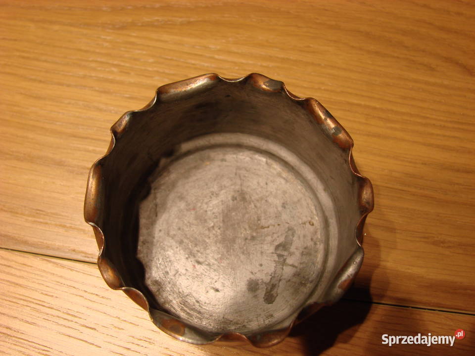 miedziany pojemnikpopielniczka pomorskie Pruszcz Gdański