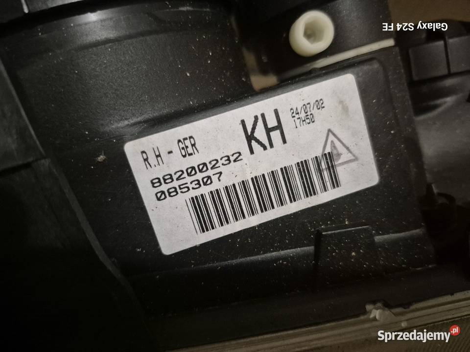 Nowy prawy reflektor Rover 200400 Valeo Białystok