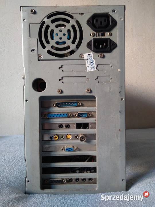 Stary PC Pentium 486 Seagate ST32122A 2gb Caviar Liczba rdzeni procesora 1 Pozostałe Warszawa
