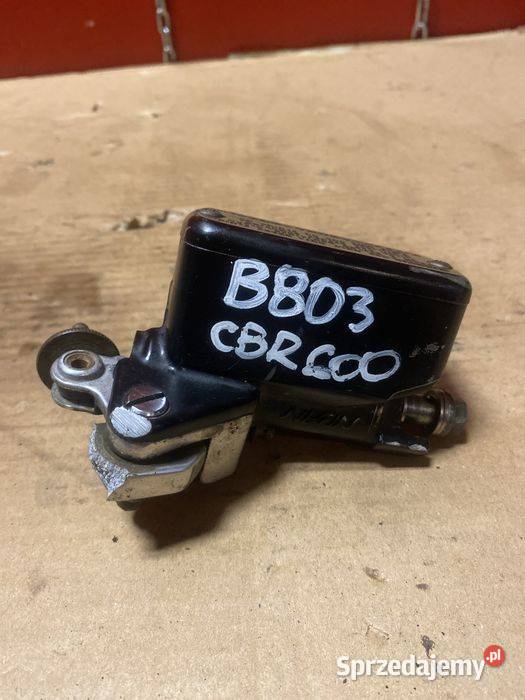 Honda CBR 600 F pompa hamulcowa przód B803 wielkopolskie Poznań sprzedam