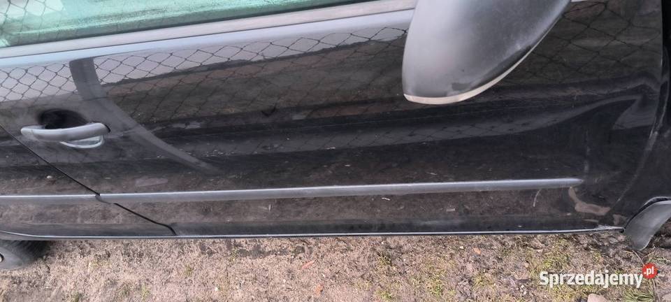 DRZWI PRAWE PRZÓD VOLKSWAGEN GOLF V L041 Lipno