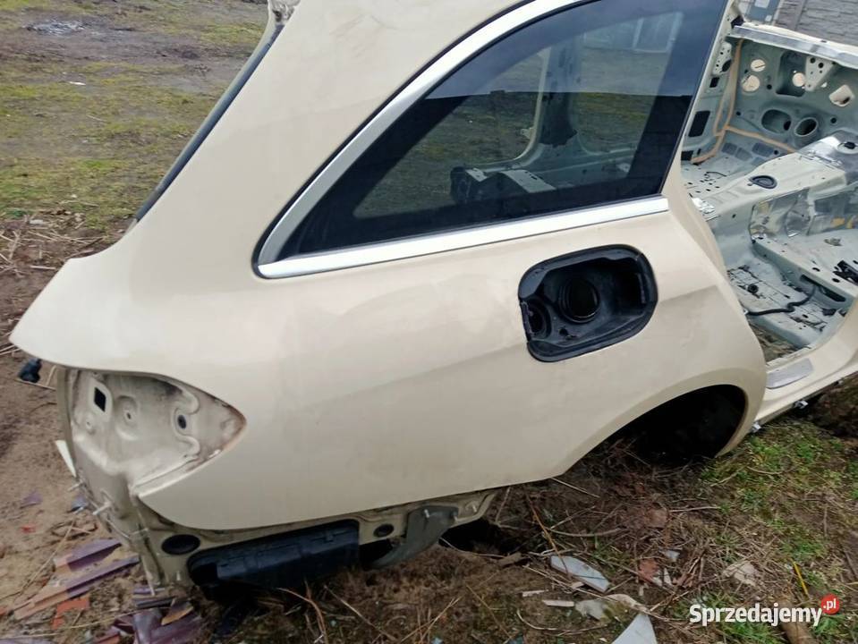 ĆWIARTKA BŁOTNIK PRAWY TYŁ MERCEDES EKLASA W213 osobowe Rakoniewice