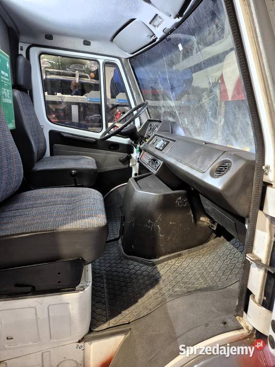 Zabytkowy Mercedes T1 Kaczka przebieg 94 2300cm3 Kraków