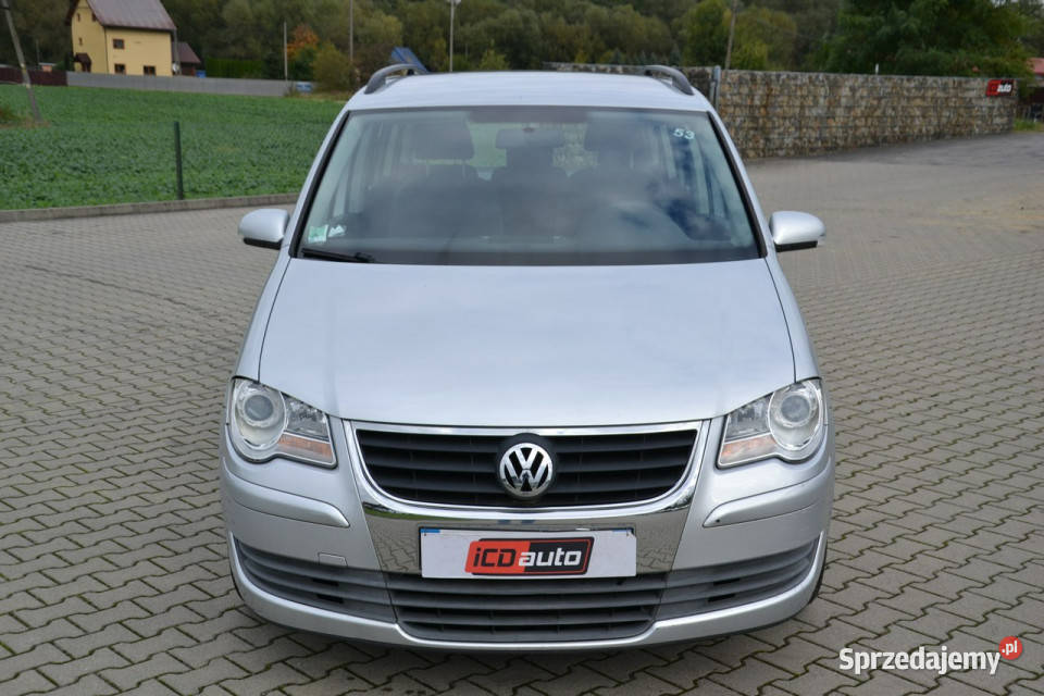 Volkswagen Touran 20 TDI 140 6biegów climatronic