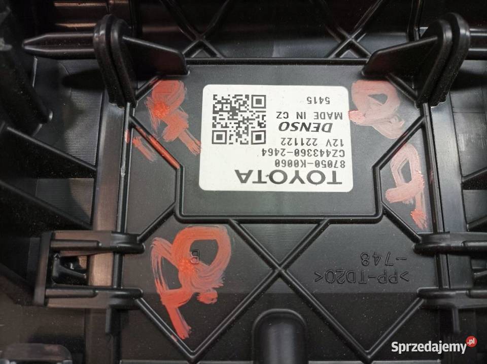 NAGRZEWNICA 87050K0060 Toyota Yaris IV 2020 osobowe