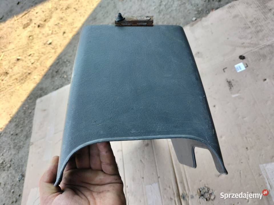 FORD MAVERICK 1 NISSAN TERRANO II 2 TUNEL