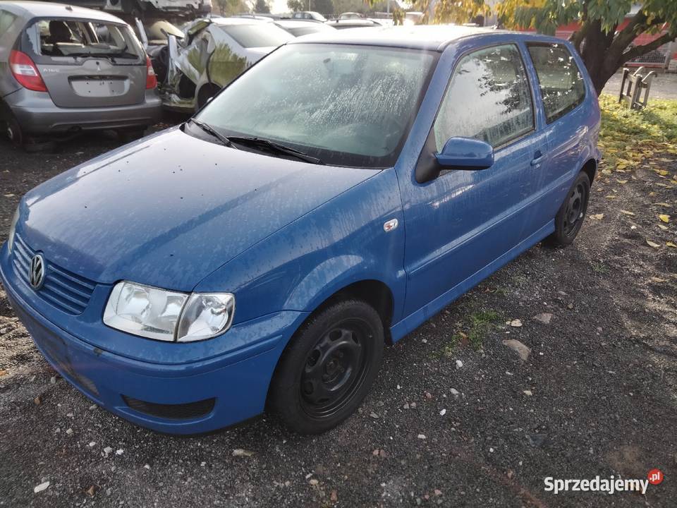 VW polo 10 benzyna z Niemiec klima Rok produkcji 2001 Chojnice sprzedam